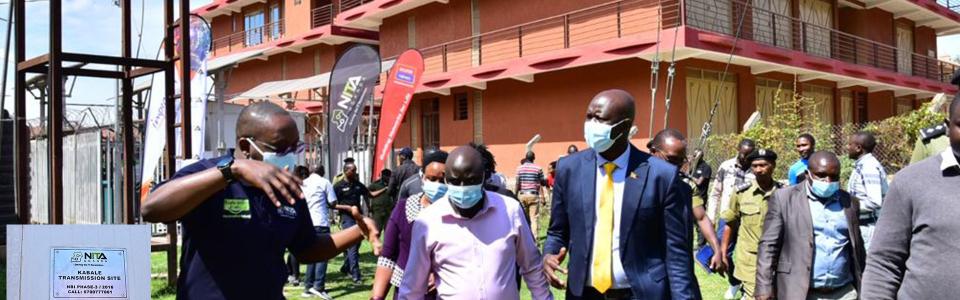 Hon. Nelson Nshangabasheija commissions one of the 3 Greened data transmission sites in Kigezi sub-region